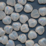 Glasperlen alabaster weiß matt rainbow, Inhalt 20 Stück,...