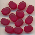 Glasperlen rot matt, Inhalt 12 St&uuml;ck, Gr&ouml;&szlig;e 8x6 mm, Dreieck