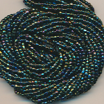 Cut-Perlen gr&uuml;n rainbow metallic, Inhalt 21,5 g, Gr&ouml;&szlig;e 11/0, Strang, Charlottes, antik fein
