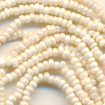 Cut-Perlen woll-weiß lüster, Inhalt 10 g, Größe 10/0, antik fein Charlottes,Strang