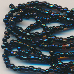 Cut-Perlen tief-blau metallic rainbow, Inhalt 15 g, Gr&ouml;&szlig;e 12/0, antik sehr fein Charlottes Strang