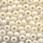 Rocailles kalk lüster muschel-weiß, Größe 9/0  (2,6 mm), 100 Gramm