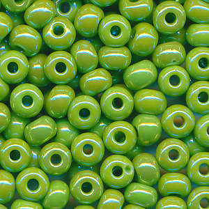 Rocailles Beads lind-grün rainbow opak, Größe 6/0  (4,0 mm), 100 Gramm