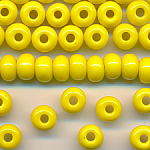 Rocailles sonnen-gelb opak, 100 Gramm, Gr&ouml;&szlig;e 6,9 mm, Gro&szlig;loch