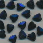 Glas-Perlen jet-schwarz, Inhalt 20 Stück, antik, 2-Loch, Größe 8 mm, Herz