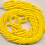 Rocailles gelb, Inhalt 11,5 g, Größe 11/0, Strang