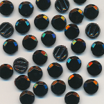 Glas-Perlen jet-schwarz, Inhalt 33 St&uuml;ck, antik, 2-Loch, Gr&ouml;&szlig;e 8,5 mm