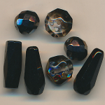 Glasperlen schwarz kristall, Inhalt 7 St&uuml;ck, Gr&ouml;&szlig;e 20 - 10 mm, facettiert