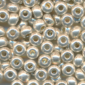 Rocailles silber metallic, Inhalt 11 g, Größe 4,5 mm. böhmisch*